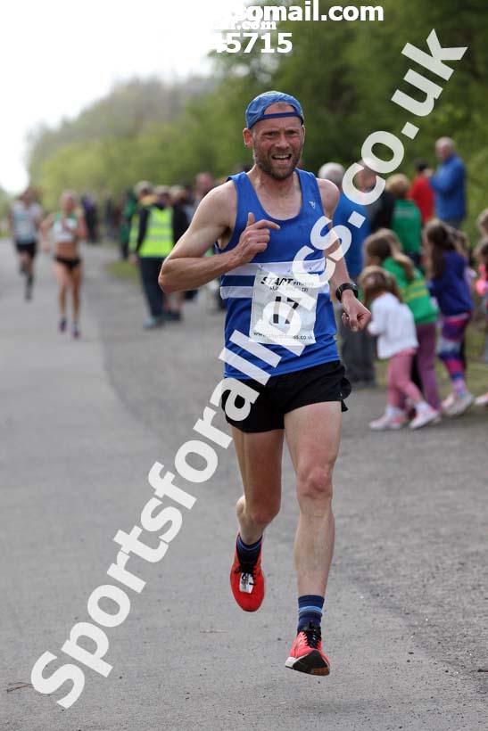 Terry O'Gara Memorial 5k Road Race, Wallsend. Photo:  David T. Hewitson/Sports for All Pics